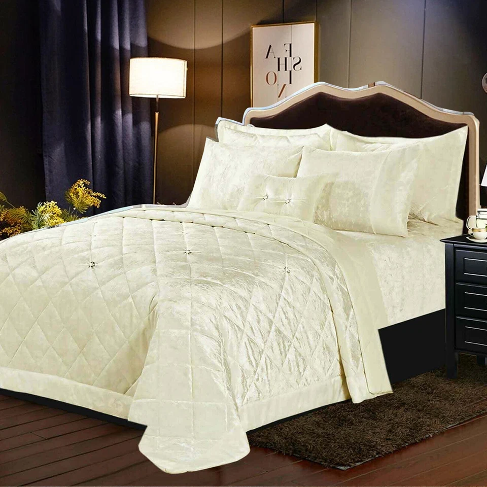 Santiago 3 Piece Velvet Quilted Bedspread Set