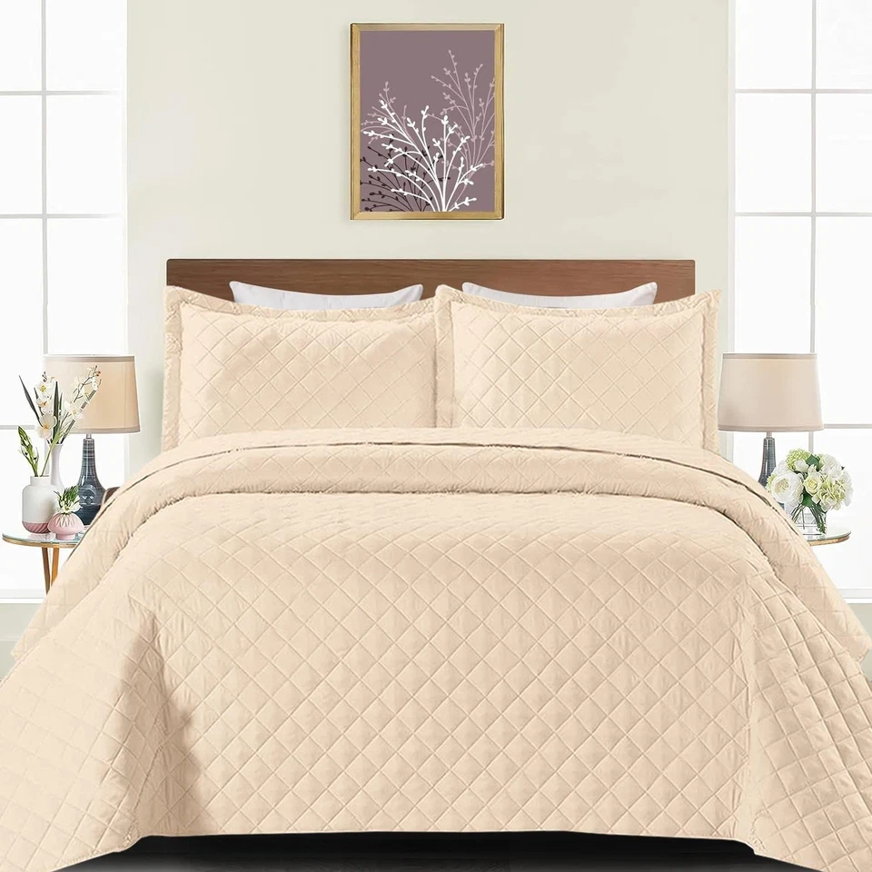 Inspiration Modern Embossed Quilted Bedspread Set