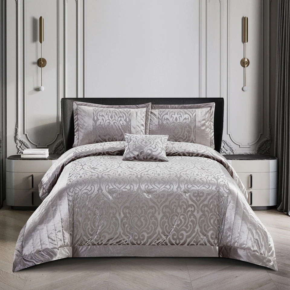 Infinity Crush Velvet 3 Piece Quilted Bedspread Set