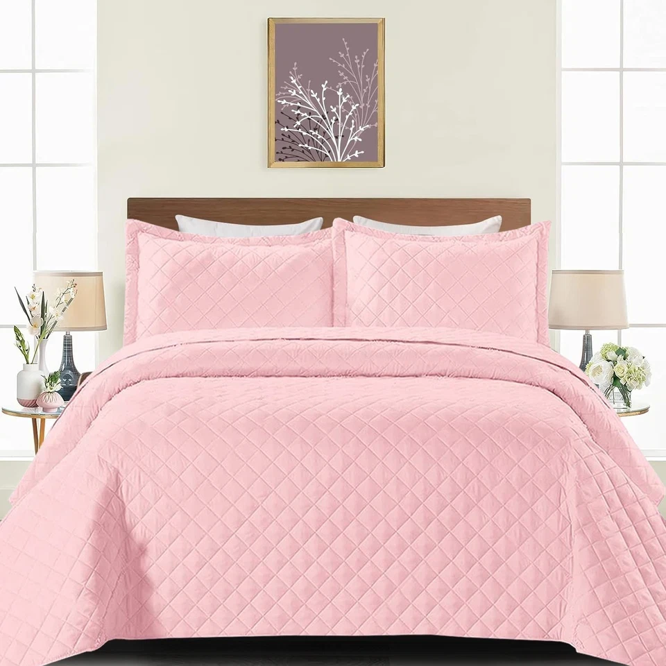 Inspiration Modern Embossed Quilted Bedspread Set