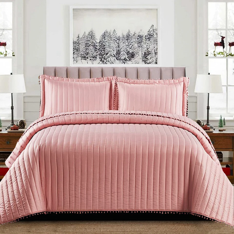 Pom Pom 3 Piece Quilted Bedspread Set
