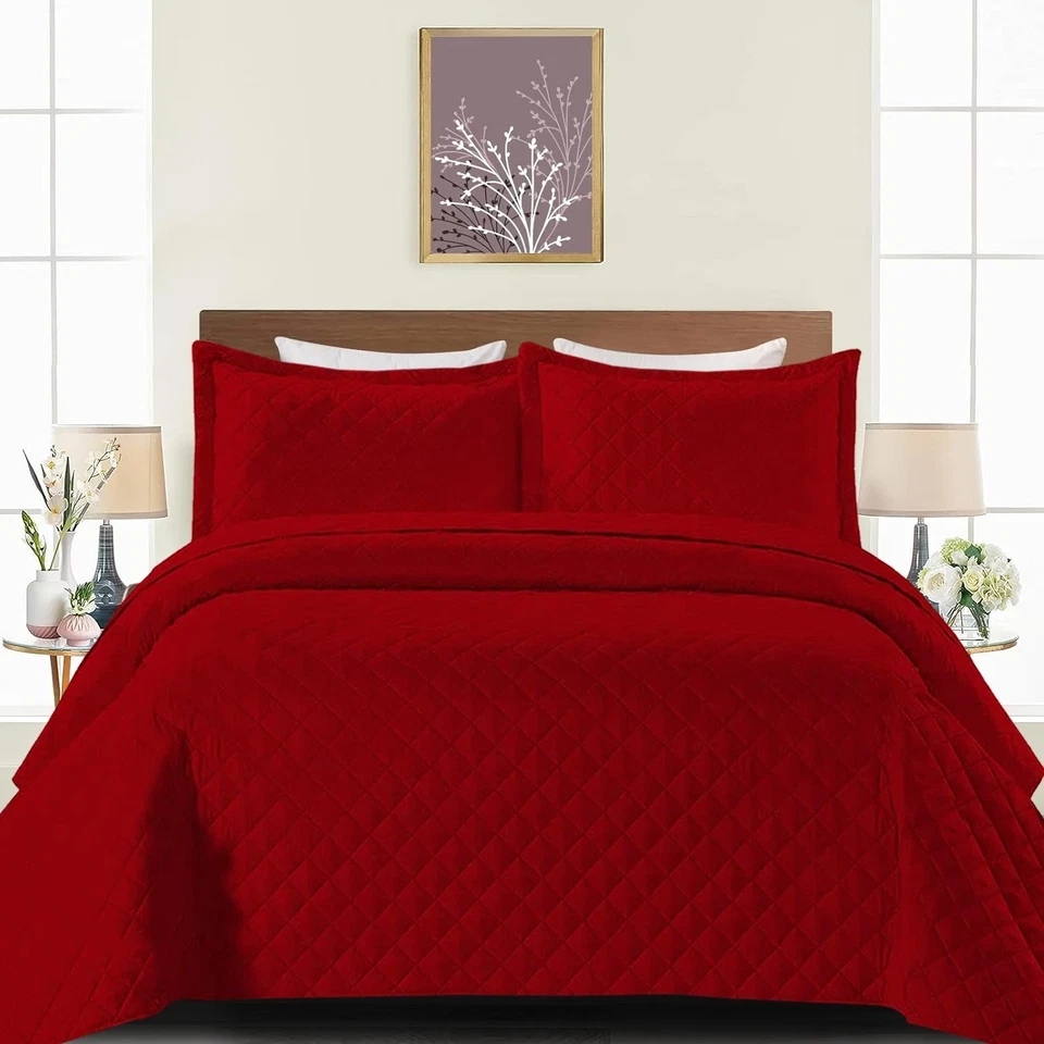 Inspiration Modern Embossed Quilted Bedspread Set