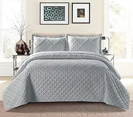 Ruffle Embossed 3 Piece Quilted Bedspread Set